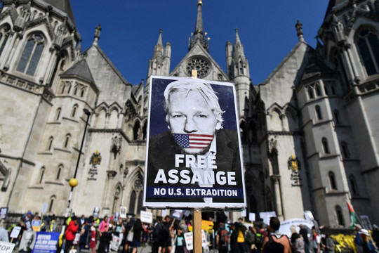 El pedido de apelación sobre la extradición de Assange fue denegado