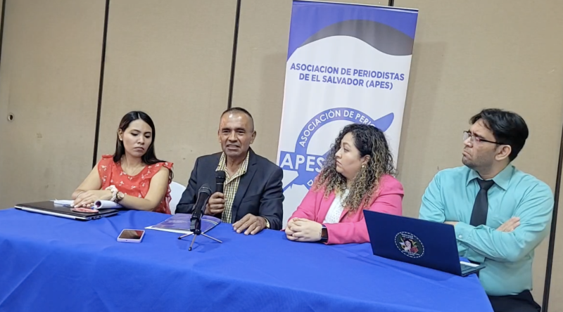 El Salvador: el periodista Víctor Barahonda estuvo encarcelado durante casi un año por el régimen de excepción