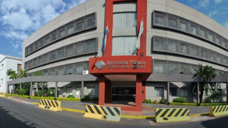 Paraguay: fiscales solicitan a medios que identifiquen a periodistas que investigaron al ex presidente Horacio Cartes
